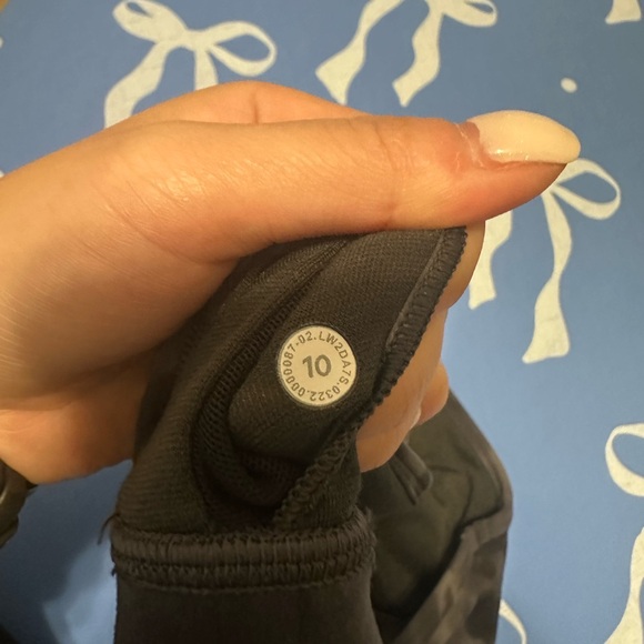 Lululemon Flow Y Sports Bra - Picture 3 of 6